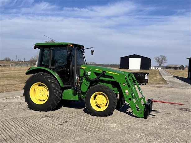 2019 John Deere 5090E