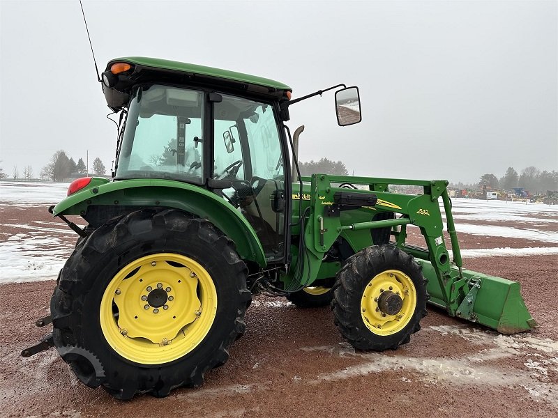 2005 John Deere 5425