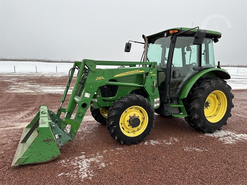 2005 John Deere 5425